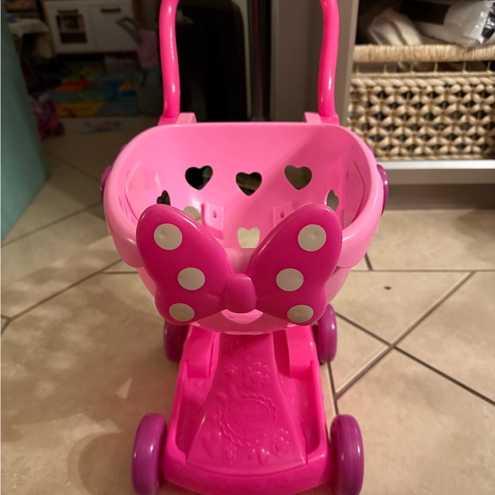 Disney Minnie Mouse Shopping Cart